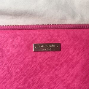 Kate Spade laptop case 13” by 11”